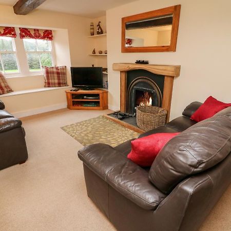 Yew Tree Cottage Ravenglass Exterior photo